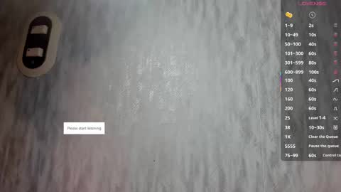 Snapshot of melanierioss_ chatting on 05-23-26, 01:26 online show from 05-23-26, 01:26