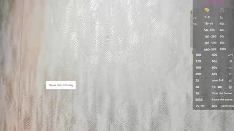 Snapshot of melanierioss_ chatting on 05-31-26, 01:40 online show from 05-31-26, 01:40