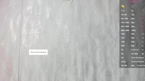 Snapshot of melanierioss_ chatting on 06-02-26, 01:02 online show from 06-02-26, 01:02