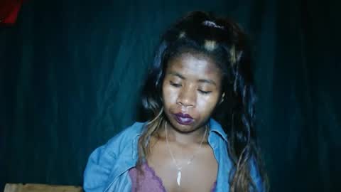 Snapshot of melanih chatting on 05-27-26, 05:48 melanih online show from 05-27-26, 05:48