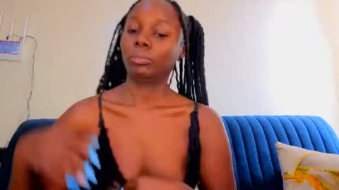 Snapshot of melanin_sassy96 chatting on 06-23-26, 07:28 bad lil shawry online show from 06-23-26, 07:28