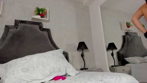 MelanyLuv online show from 02-02-25, 12:30