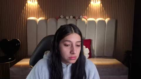 melanny_petite online show from 07-19-26, 12:20