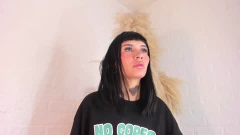 MELANYHARRIS online show from 03-10-25, 02:16