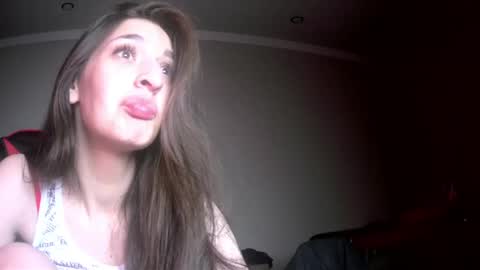 melena_caramel online show from 06-01-26, 07:04