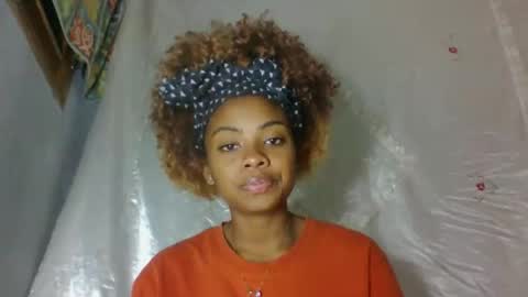 Snapshot of meliana98 chatting on 10-17-25, 07:27 meliana98 online show from 10-17-25, 07:27