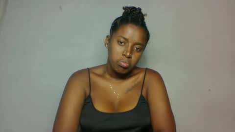 Snapshot of meliana98 chatting on 11-11-25, 06:57 meliana98 online show from 11-11-25, 06:57