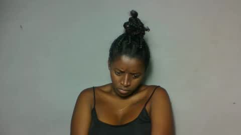 Snapshot of meliana98 chatting on 11-13-25, 02:54 meliana98 online show from 11-13-25, 02:54