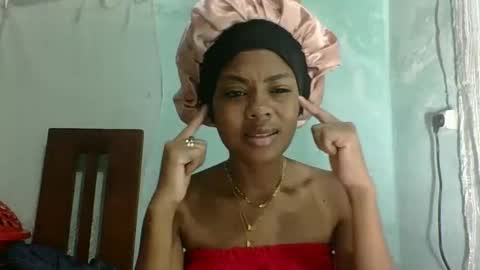 Snapshot of meliana98 chatting on 11-16-25, 05:24 meliana98 online show from 11-16-25, 05:24