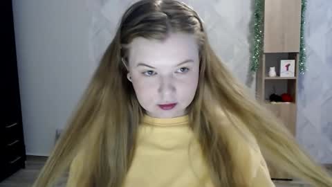 Melina online show from 12-16-25, 05:23