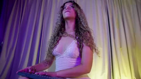 Snapshot of melina_smith1 chatting on 05-02-26, 10:37 MelinaSmith online show from 05-02-26, 10:37