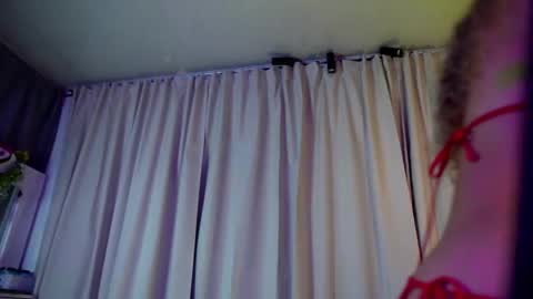 Snapshot of melina_smith1 chatting on 05-03-26, 09:43 MelinaSmith online show from 05-03-26, 09:43