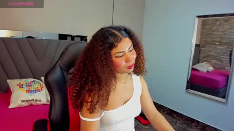 M E L I N A  online show from 02-05-25, 02:40