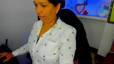 Melisa online show from 04-27-26, 11:30