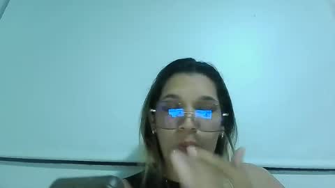 Snapshot of melisa_14 chatting on 06-24-26, 02:10 Melisa online show from 06-24-26, 02:10