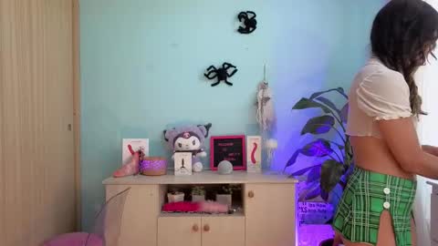 Snapshot of melisa_se chatting on 10-09-25, 12:36 Melissa online show from 10-09-25, 12:36