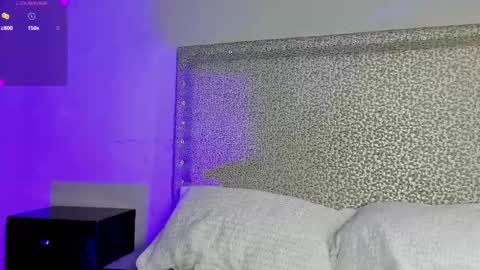 Snapshot of melisabostton_ chatting on 02-18-25, 02:27 Melissa online show from 02-18-25, 02:27