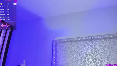 Snapshot of melisabostton_ chatting on 03-11-25, 08:09 Melissa online show from 03-11-25, 08:09