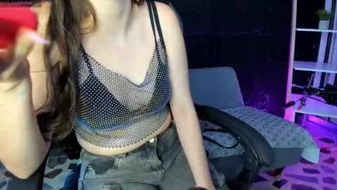 Snapshot of melisabostton_ chatting on 10-19-25, 02:07 Melissa online show from 10-19-25, 02:07