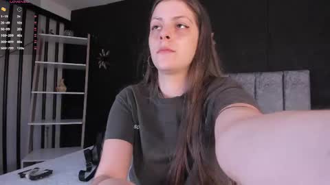 Snapshot of melisabostton_ chatting on 07-02-26, 01:28 Melissa online show from 07-02-26, 01:28