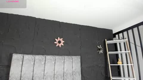 Snapshot of melisabostton_ chatting on 07-11-26, 02:31 Melissa online show from 07-11-26, 02:31
