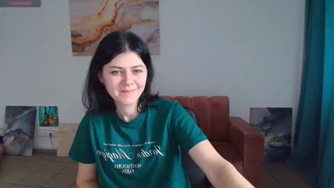 Snapshot of melisagollden chatting on 11-27-25, 08:05 Melisa online show from 11-27-25, 08:05
