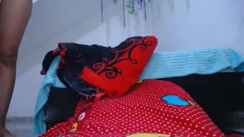 Snapshot of meliss1 chatting on 01-21-25, 04:48 melissa online show from 01-21-25, 04:48