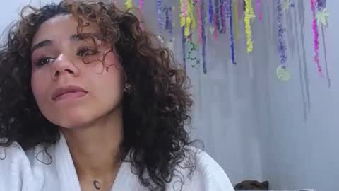 Snapshot of meliss1 chatting on 01-25-25, 12:48 melissa online show from 01-25-25, 12:48