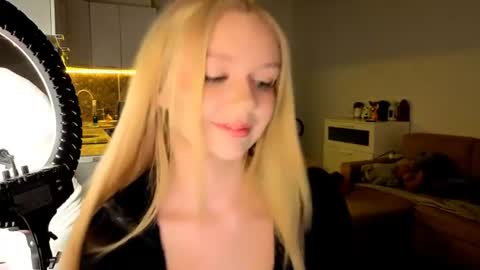 Mel or Lissa 3 Welcome here online show from 07-03-26, 10:16