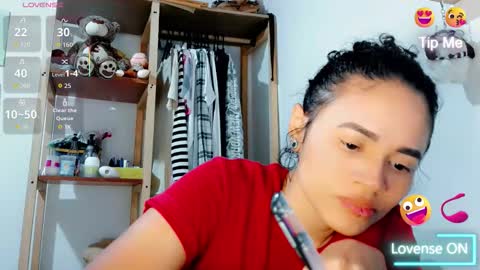 Snapshot of melissa_and_carol chatting on 02-04-26, 05:30 Carol - Dany online show from 02-04-26, 05:30