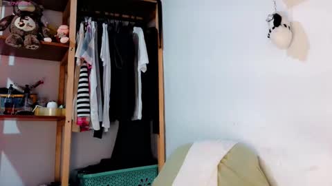 Snapshot of melissa_and_carol chatting on 02-17-26, 01:18 Carol - Dany online show from 02-17-26, 01:18