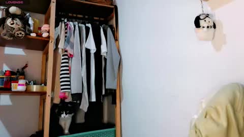 Snapshot of melissa_and_carol chatting on 02-20-26, 06:19 Carol - Dany online show from 02-20-26, 06:19