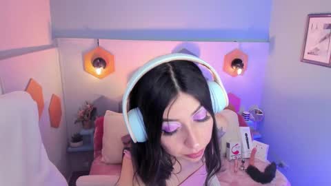 Snapshot of melissa_koster chatting on 02-20-25, 03:34 Melissa 3 online show from 02-20-25, 03:34