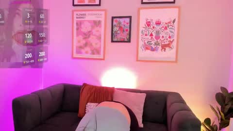 Snapshot of melissa_koster chatting on 09-29-25, 05:56 Melissa 3 online show from 09-29-25, 05:56