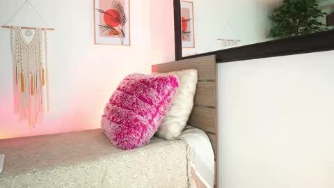 Melissa online show from 09-15-25, 12:27