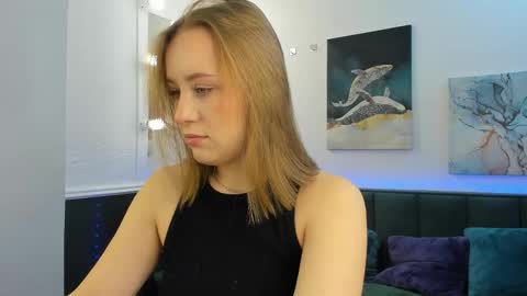melissa_new22 online show from 11-22-25, 12:09