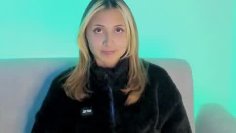 Snapshot of melissa_noir chatting on 02-17-26, 05:59 melissa_noir online show from 02-17-26, 05:59