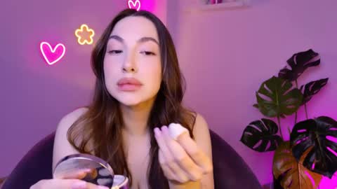Snapshot of melissachaarm_ chatting on 05-07-26, 05:24 Melissa online show from 05-07-26, 05:24