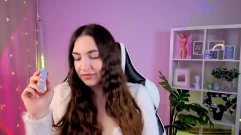Snapshot of melissachaarm_ chatting on 05-20-26, 03:34 Melissa online show from 05-20-26, 03:34