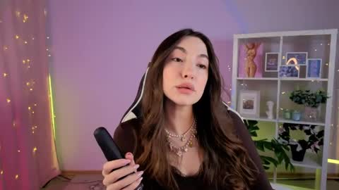 Snapshot of melissachaarm_ chatting on 05-31-26, 10:44 Melissa online show from 05-31-26, 10:44