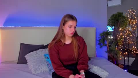 Snapshot of melissacrayzy chatting on 02-11-25, 12:37 MelissaCrayzy online show from 02-11-25, 12:37