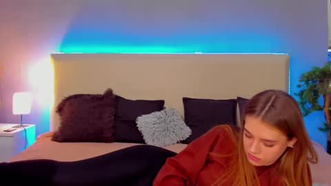 Snapshot of melissacrayzy chatting on 02-28-25, 09:36 MelissaCrayzy online show from 02-28-25, 09:36