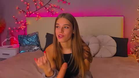 Snapshot of melissacrayzy chatting on 09-24-25, 07:33 MelissaCrayzy online show from 09-24-25, 07:33