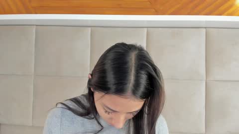 Meli online show from 12-20-24, 12:16