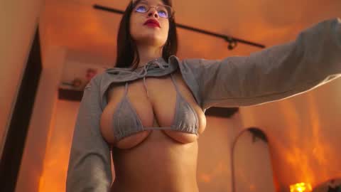 melissajones3 online show from 11-07-25, 12:21