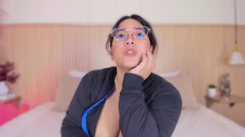 Snapshot of melissakarterrs chatting on 07-23-26, 12:14 M E L I S S A online show from 07-23-26, 12:14