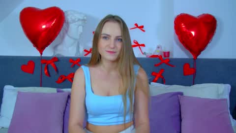 Snapshot of melissamelrey chatting on 02-17-25, 04:15 MelissaBerry online show from 02-17-25, 04:15