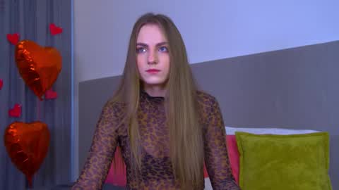 Snapshot of melissamelrey chatting on 02-24-25, 07:44 MelissaBerry online show from 02-24-25, 07:44