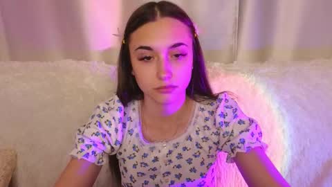 Snapshot of melissapristine chatting on 09-15-25, 03:17 Mel online show from 09-15-25, 03:17