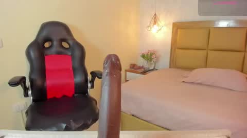    online show from 07-03-26, 07:42